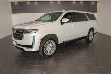2024 Cadillac Escalade ESV  