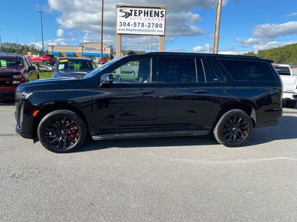 2022 Cadillac Escalade ESV Danville WV