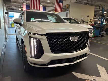 2025 Cadillac Escalade ESV Clovis CA