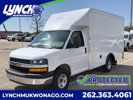 2025 Chevrolet Express Mukwonago WI