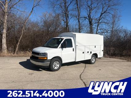 2026 Chevrolet Express Waterford WI