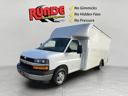 2022 Chevrolet Express Hazel Green WI