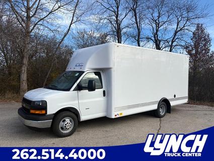 2025 Chevrolet Express Waterford WI