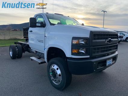 2025 Chevrolet Silverado 4500HD / Silverado 5 Post Falls ID