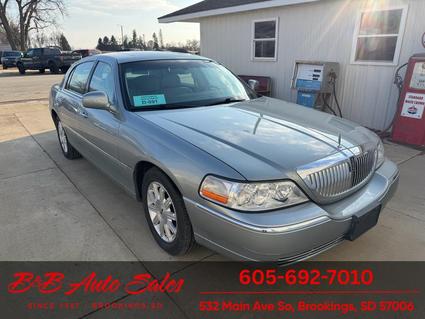 2006 Lincoln Town Car Brookings SD