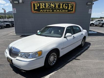 2002 Lincoln Town Car Spearfish SD