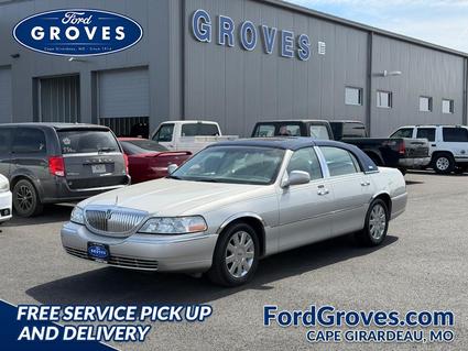 2005 Lincoln Town Car Cape Girardeau MO