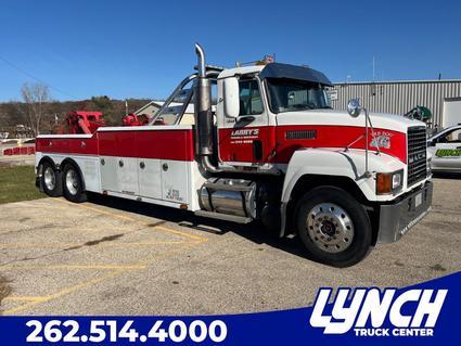 1999 Mack CH613 Waterford WI