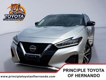2023 Nissan Maxima Hernando MS