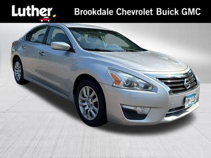 2013 Nissan Altima Minneapolis MN