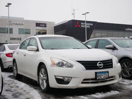 2014 Nissan Altima Minneapolis MN