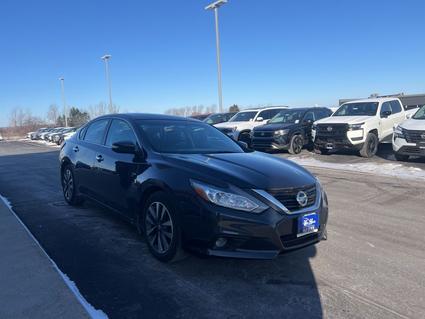 2017 Nissan Altima Sheboygan WI