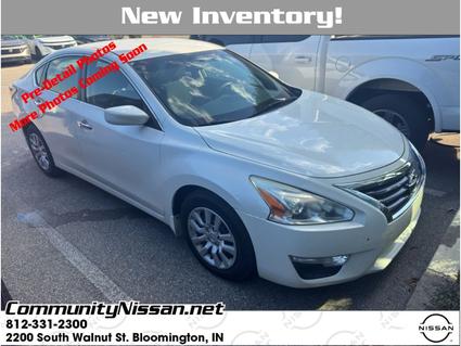 2015 Nissan Altima Bloomington IN