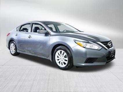 2016 Nissan Altima Minneapolis MN