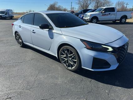 2023 Nissan Altima Rochelle IL