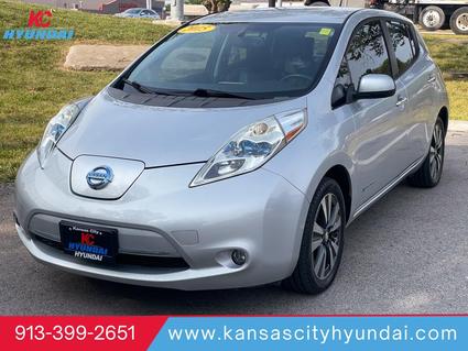 2015 Nissan LEAF Merriam KS