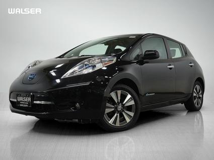 2015 Nissan LEAF Hopkins MN