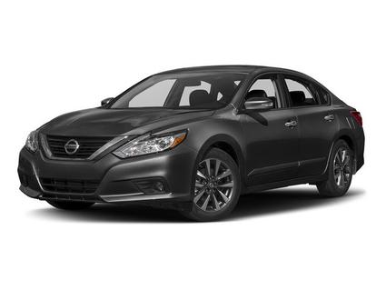2017 Nissan Altima Hudson WI