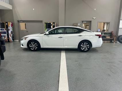 2020 Nissan Altima Manchester IA