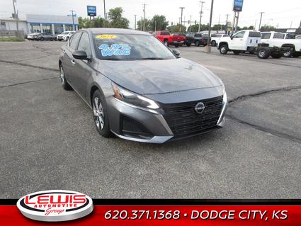 2024 Nissan Altima Dodge City KS
