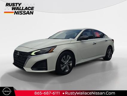 2024 Nissan Altima Knoxville TN