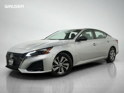 2024 Nissan Altima Minneapolis MN