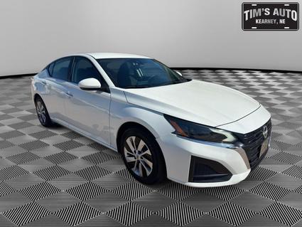 2023 Nissan Altima Kearney NE