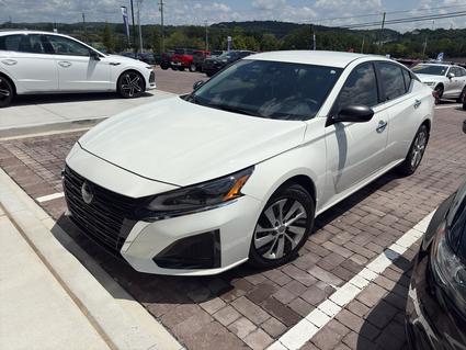 2024 Nissan Altima Knoxville TN