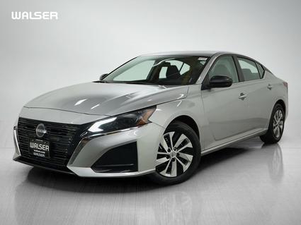 2024 Nissan Altima Burnsville MN