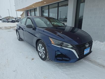 2024 Nissan Altima Marshall MN