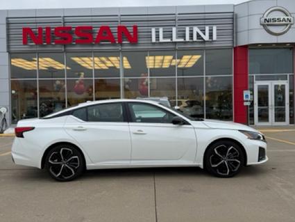 2024 Nissan Altima Champaign IL