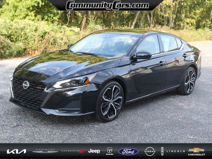 2024 Nissan Altima Bloomington IN