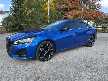 2025 Nissan Altima Bloomington IN