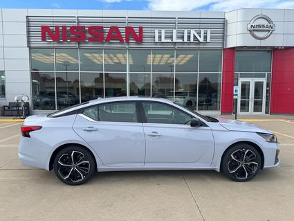 2025 Nissan Altima Champaign IL