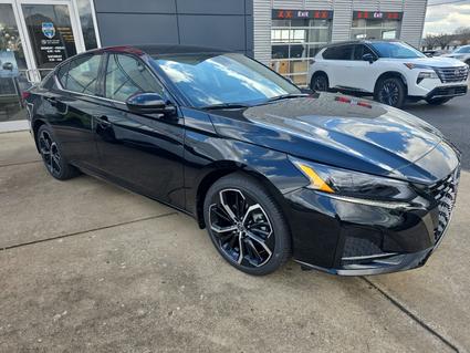 2025 Nissan Altima Paris TN