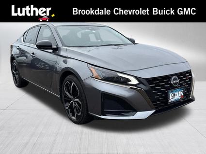 2024 Nissan Altima Minneapolis MN