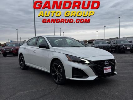 2025 Nissan Altima Green Bay WI