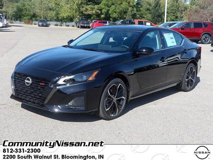 2025 Nissan Altima Bloomington IN