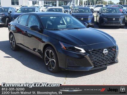 2025 Nissan Altima Bloomington IN