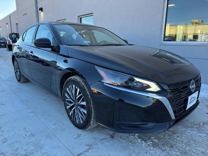 2025 Nissan Altima Winona MN