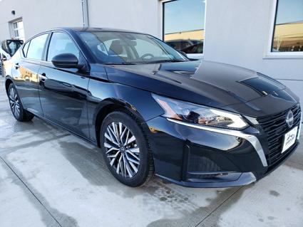 2025 Nissan Altima Winona MN