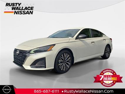 2025 Nissan Altima Knoxville TN