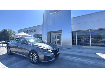 2024 Nissan Altima La Grande OR