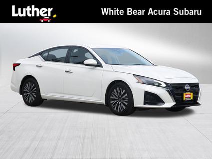 2023 Nissan Altima Saint Paul MN
