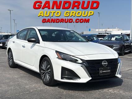 2024 Nissan Altima Green Bay WI