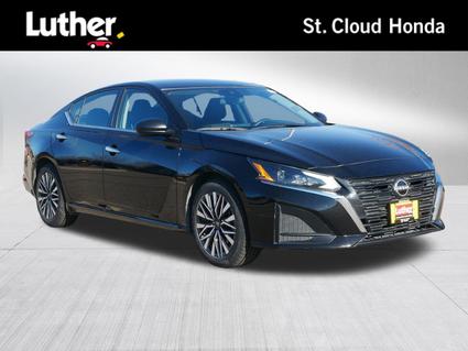2024 Nissan Altima Waite Park MN