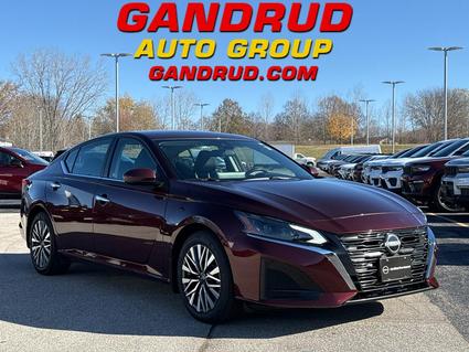 2024 Nissan Altima Green Bay WI