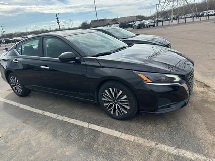 2025 Nissan Altima Memphis TN