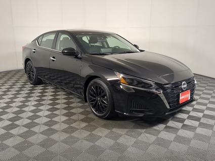 2025 Nissan Altima Champaign IL