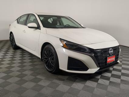 2026 Nissan Altima Champaign IL